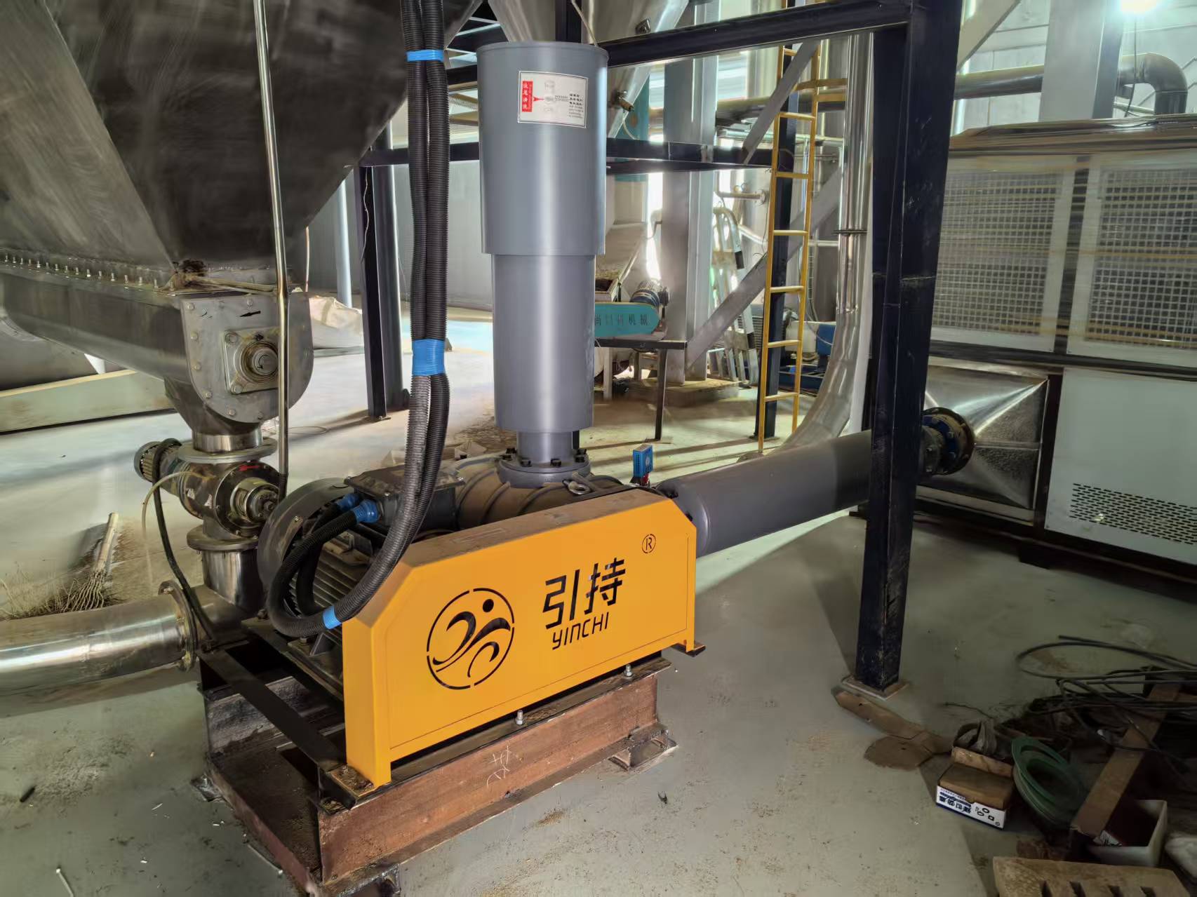 Metso ea Metso: Basebetsi ba nang le Matla ka morao ba Tsamaiso e sebetsang ea Pneumatic